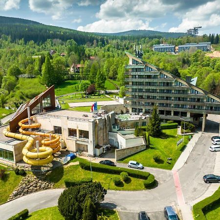 Interferie Aquapark Sport Hotel Malachit Сверадув-Здруй Экстерьер фото