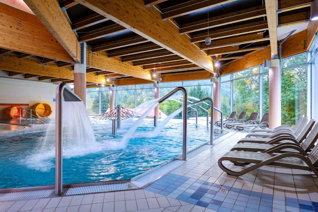 Interferie Aquapark Sport Hotel Malachit Сверадув-Здруй Экстерьер фото